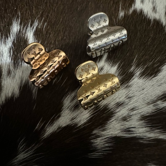 Louis Vuitton Mini Hair Claw Clip Accessoire Nanogram M68940 Set Giftable - Picture 5 of 5